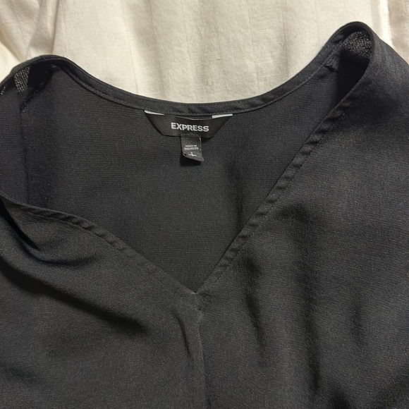 Express - L/S Black V Neck Front Knot Blouse - Small - Picture 2 of 5